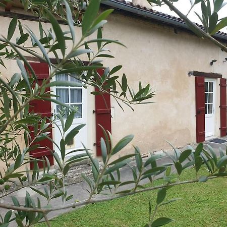 הוילה Le Tourniquet - Aubeterre Tiny House מראה חיצוני תמונה